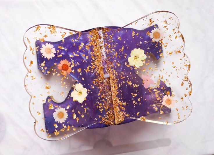 Floral Rehel Resin Krafts