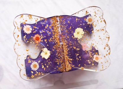 Floral Rehel Resin Krafts