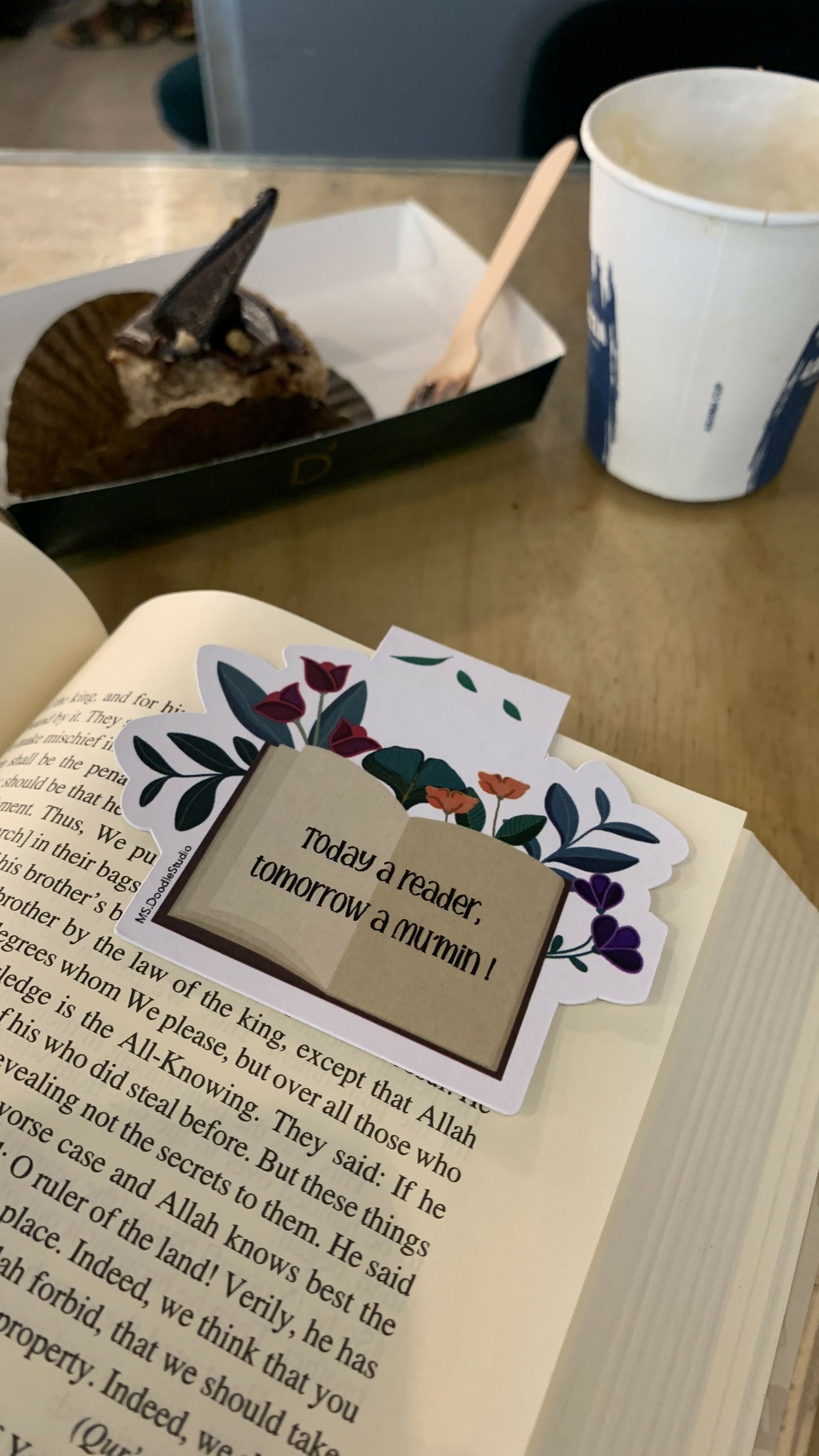 Pencil and book set Magnetic bookmarks with Islamic quotes MS Doodle studio