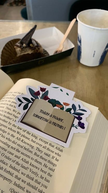 Pencil and book set Magnetic bookmarks with Islamic quotes MS Doodle studio